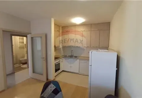 Prodaja, jednosoban stan, 47m², City Kvart, Podgorica - image 5