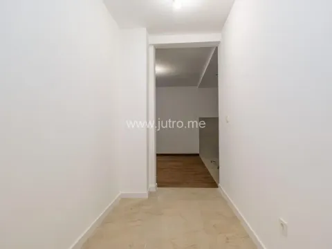 Rent, studio apartment, Tološka šuma, Podgorica - image 4