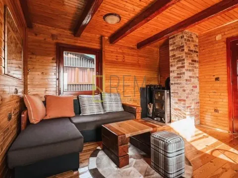 Prodaja, kuća, 74m², Žabljak, Crna Gora - image 7