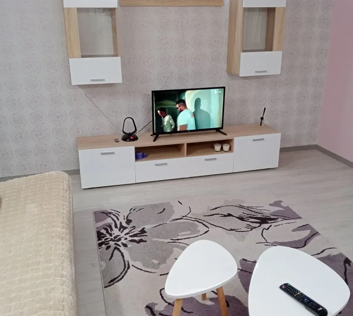 Izdavanje, dvosoban stan, 36m², Sajmište, Novi Sad