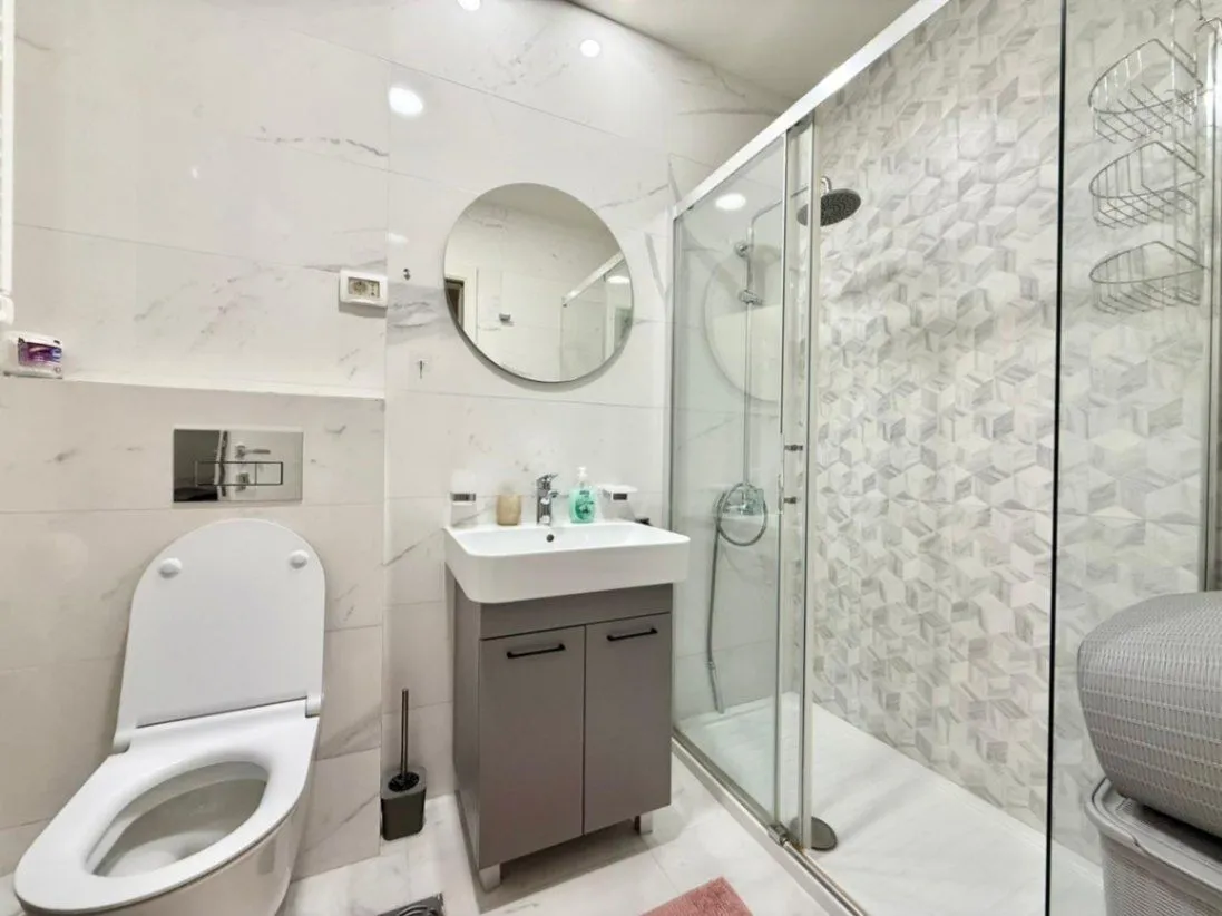 Prodaja, jednosoban stan, 49m², Central Point, Podgorica