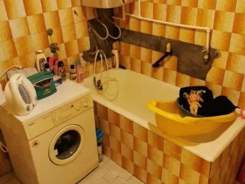 Prodaja, kuća, 200m², Centar, Inđija - image 7