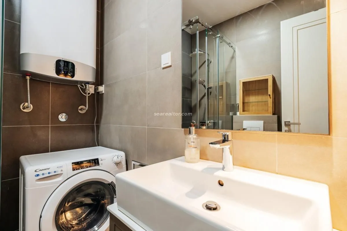 Prodaja, jednosoban stan, 45m², Centar, Tivat