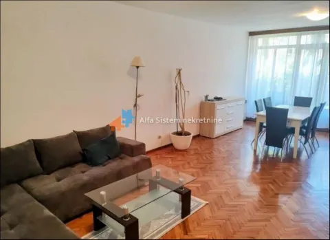 Izdavanje, četvorosoban stan, 125m², Savski Venac, Beograd - image 18