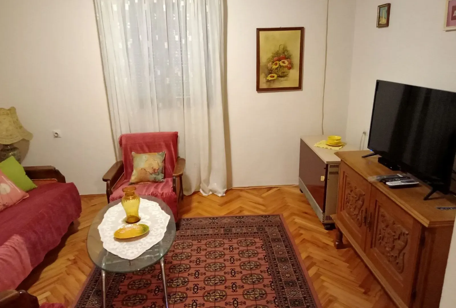 Izdavanje, dvosoban stan, 65m², Zagorič, Podgorica