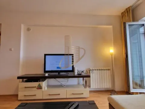 Izdavanje, trosoban stan, 80m², Grbavica, Novi Sad Sve Podlokacije - image 3