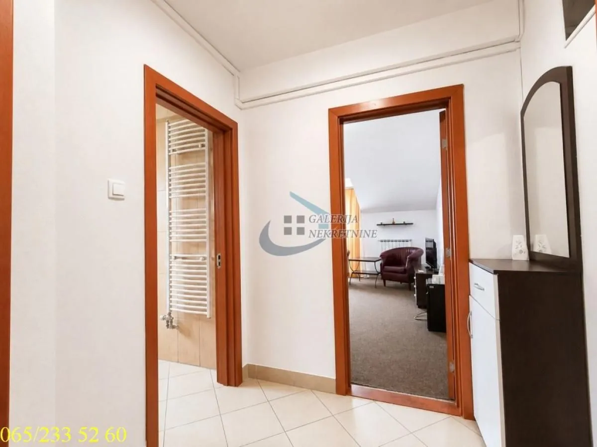 Sale, studio apartment, 33m², Autokomanda, Voždovac Sve Podlokacije