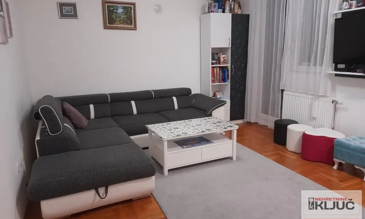 Prodaja, dvosoban stan, 52m², Bulevar Evrope, Novi Sad Sve Podlokacije