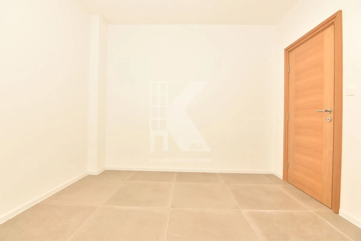 Rent, office space, 120m², Centar, Podgorica