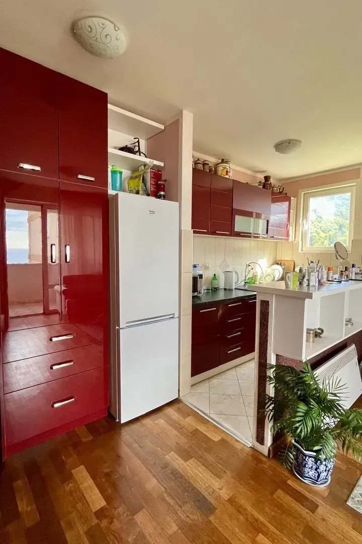 Sale, two bedroom apartment, 70m², Petrovac, Budva