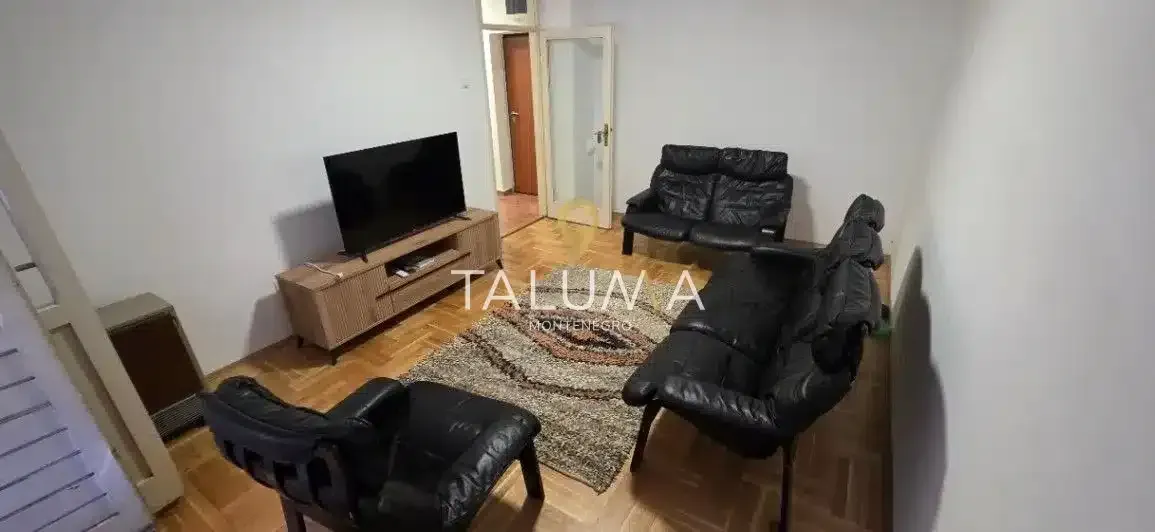 Izdavanje, jednosoban stan, 56m², Preko Morače, Podgorica