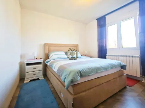 Izdavanje, trosoban stan, 90m², Donja Gorica, Podgorica - image 5