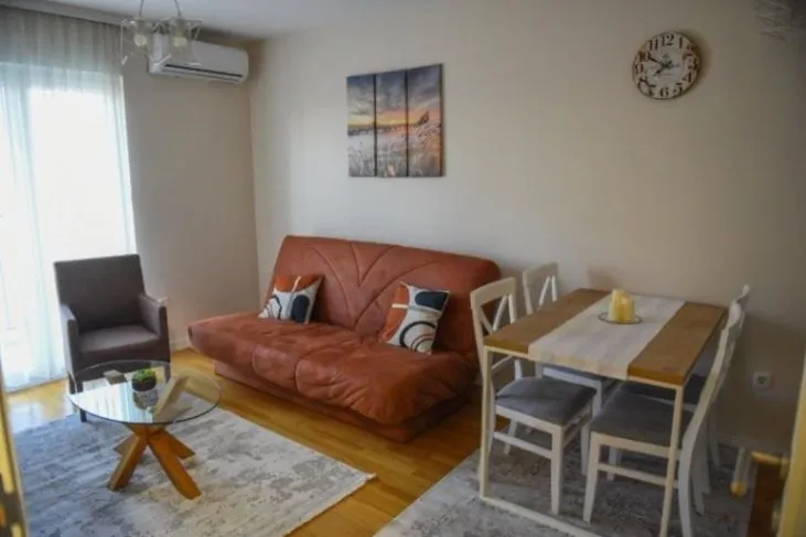 Izdavanje, jednosoban stan, 40m², Zabjelo, Podgorica