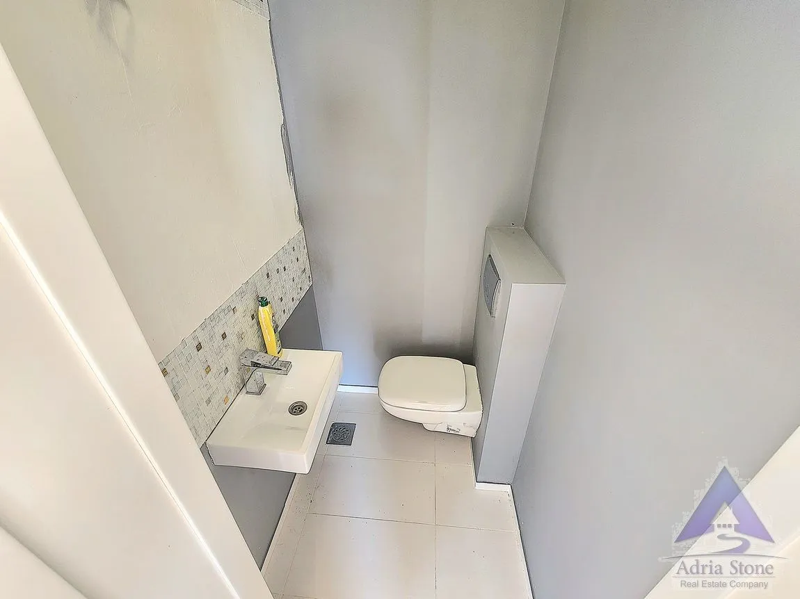 Sale, house, 304m², Blizikuće, Budva