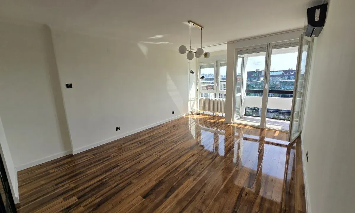 Prodaja, trosoban stan, 75m², Novi Beograd Blok 23, Novi Beograd Sve Podlokacije