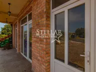 Izdavanje, poslovni prostor, 200m², Gornja Gorica, Podgorica - image 3