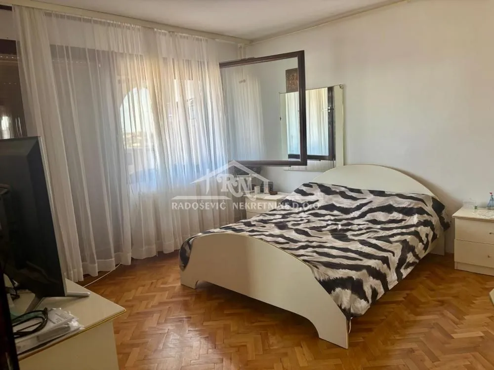 Sale, four bedroom apartment, 106m², Vidikovački venac, Rakovica