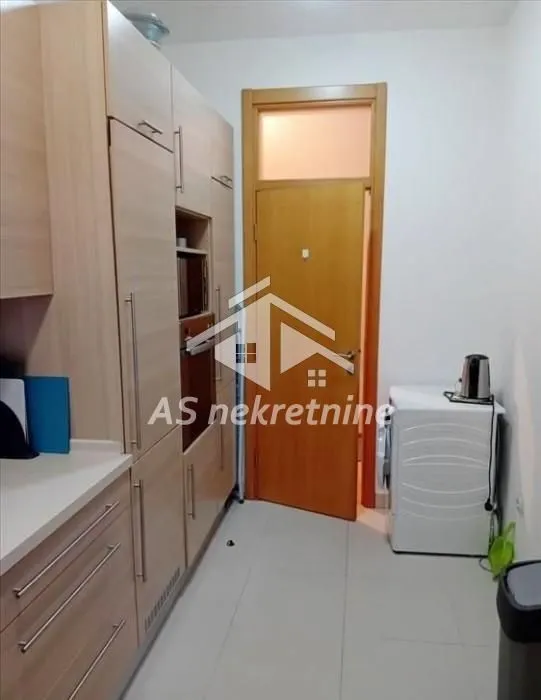 Rent, three bedroom apartment, 98m², Savski Venac, Beograd