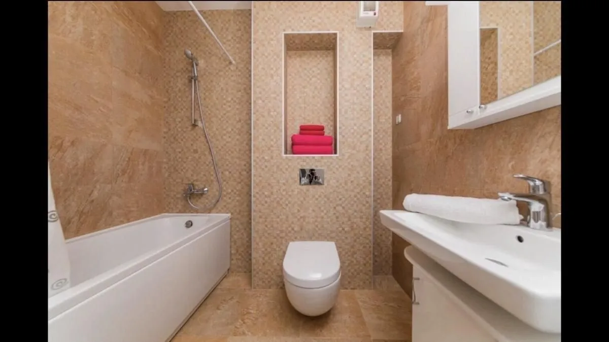 Rent, two bedroom apartment, 81m², Kotor, Crna Gora