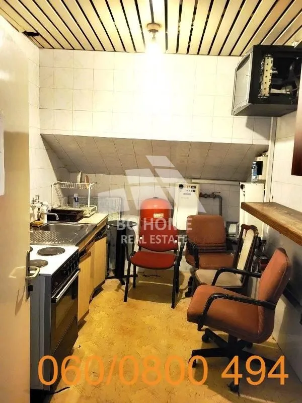 Sale, office space, 315m², Čukarica, Beograd