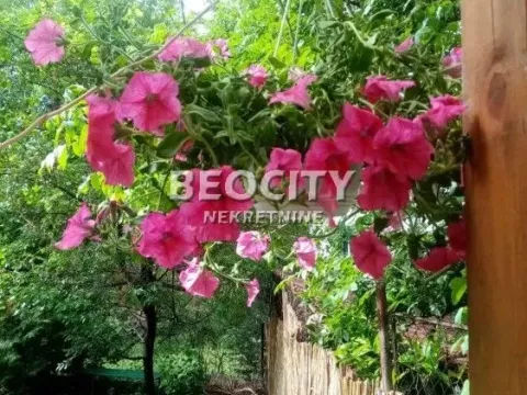 Prodaja, četvorosoban stan, 108m², Miljakovac, Rakovica - image 7