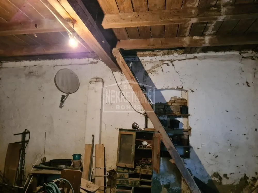 Prodaja, kuća, 263m², Bajmok, Subotica