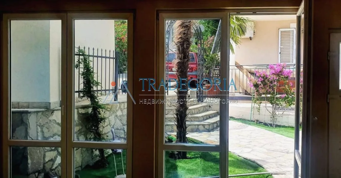 Prodaja, ugostiteljski objekat, 285m², Sutomore, Bar