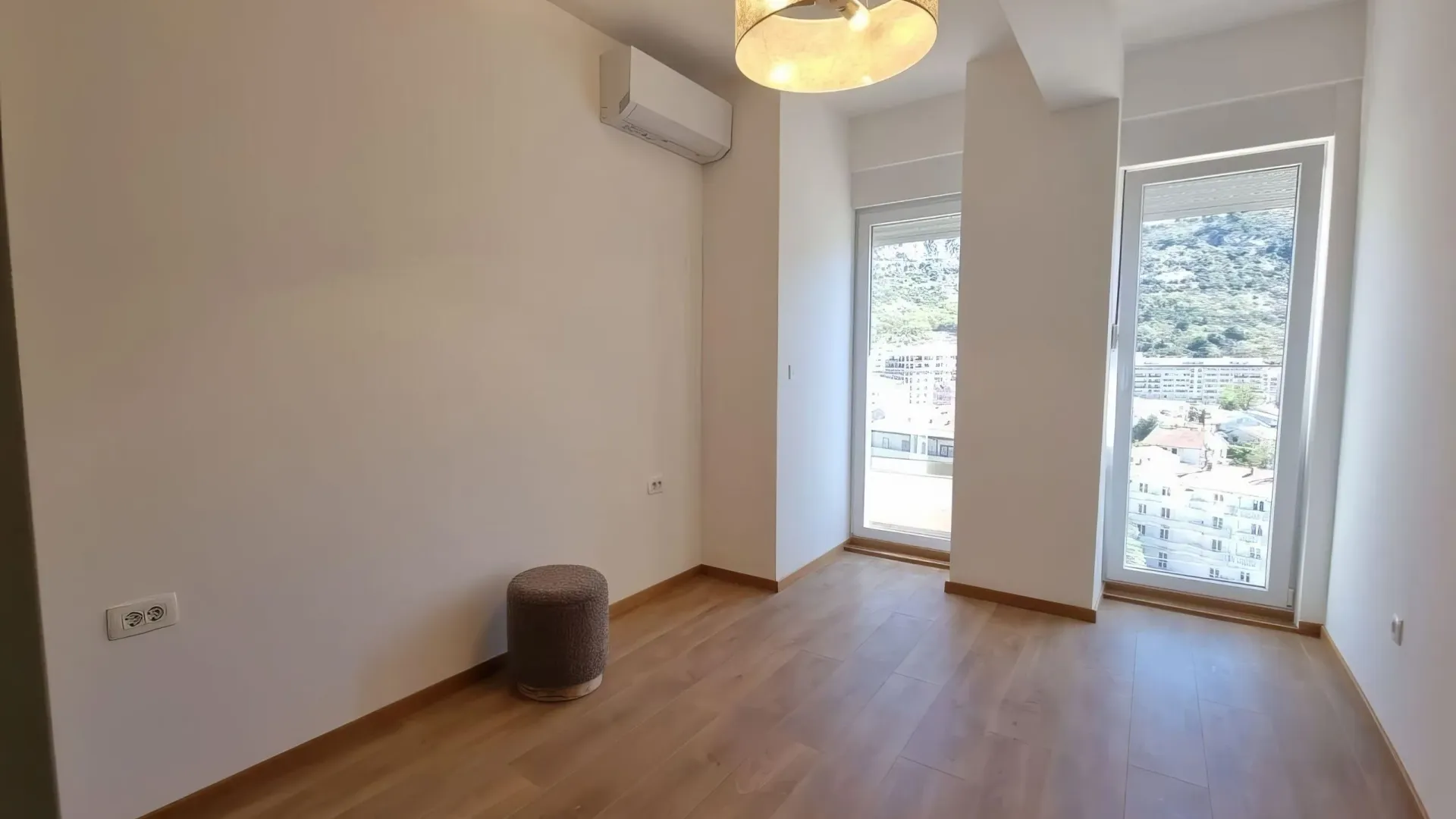 Sale, three bedroom apartment, 98m², Rozino, Budva