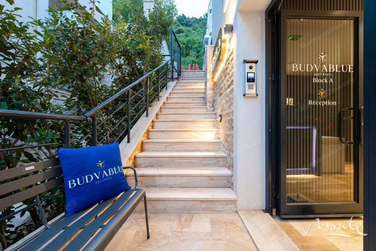 Prodaja, jednosoban stan, 36m², Podkošljun, Budva