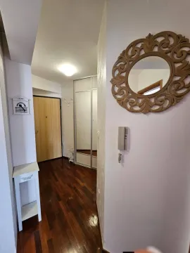 Prodaja, dvosoban stan, 56m², Stari Aerodrom, Podgorica - image 7