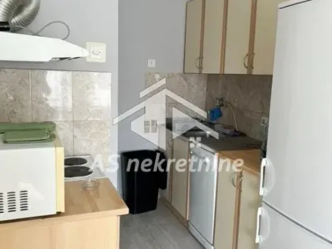 Rent, one bedroom apartment, 42m², Vračar Sve Podlokacije, Beograd - image 5