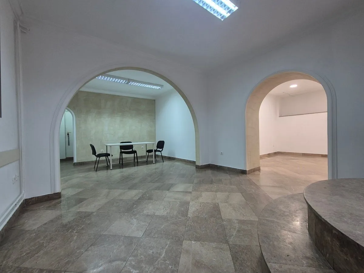 Sale, office space, 36m², Kneza Miloša Centar, Centar Sve Podlokacije