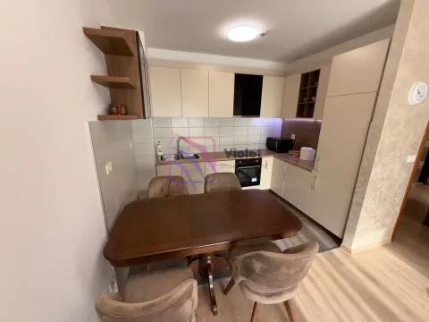 Rent, two bedroom apartment, 75m², City Kvart, Podgorica - image 3