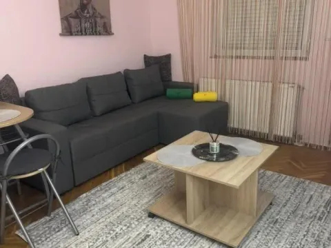 Rent, studio apartment, 27m², Sajmište, Novi Sad