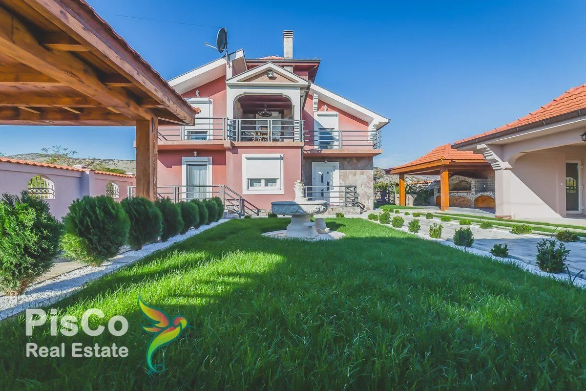 Izdavanje, kuća, 200m², Donji Kokoti, Podgorica