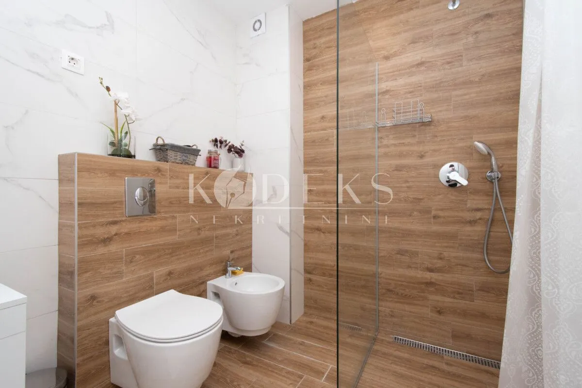 Rent, two bedroom apartment, 72m², Vezirov Most, Podgorica