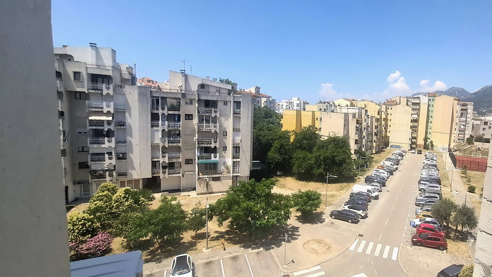 Prodaja, garsonjera, 26m², Centar, Bar
