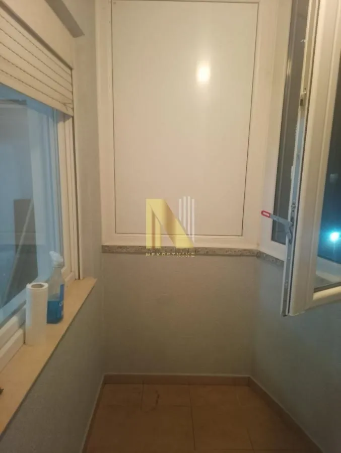 Prodaja, dvosoban stan, 43m², Nova Detelinara, Novi Sad Sve Podlokacije