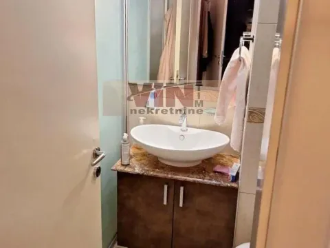 Prodaja, četvorosoban stan, 100m², Zvezdara Sve Podlokacije, Beograd - image 12