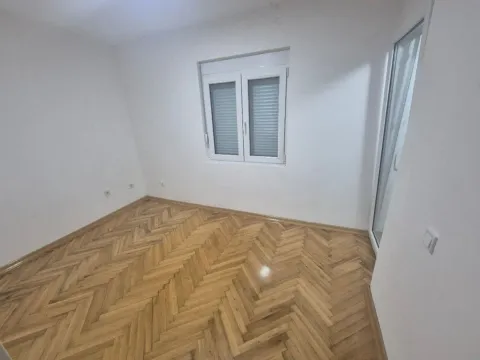 Sale, two bedroom apartment, 60m², Topolica, Bar - image 5