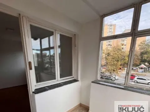 Izdavanje, trosoban stan, 78m², Liman 3, Novi Sad Sve Podlokacije - image 4