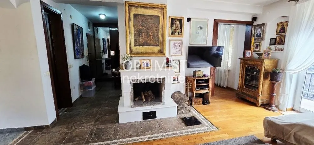 Prodaja, stan, 108m², Stari Grad, Beograd
