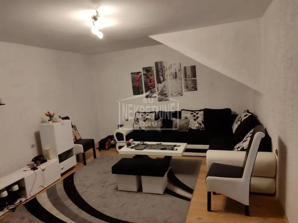 Prodaja, kuća, 180m², Centar, Subotica