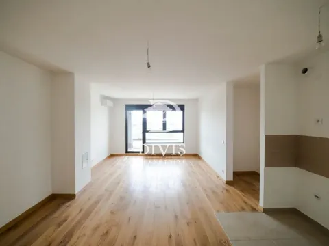 Sale, apartment, 95m², Voždovac, Voždovac Sve Podlokacije - image 3