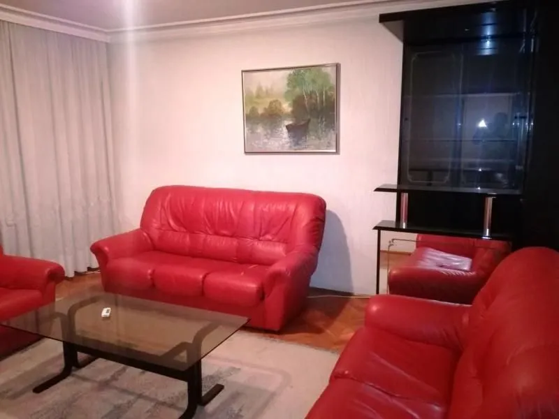 Rent, three bedroom apartment, 78m², Bulevar, Niš
