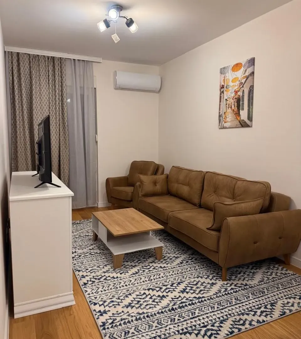 Rent, apartment, 43m², Podgorica, Crna Gora