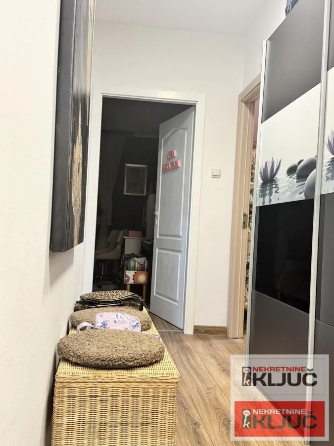 Prodaja, dvosoban stan, 47m², Nova Detelinara, Novi Sad Sve Podlokacije