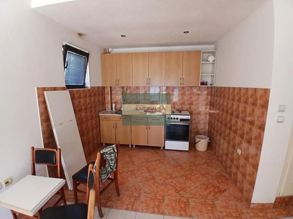 Prodaja, kuća, 660m², Centar, Jagodina
