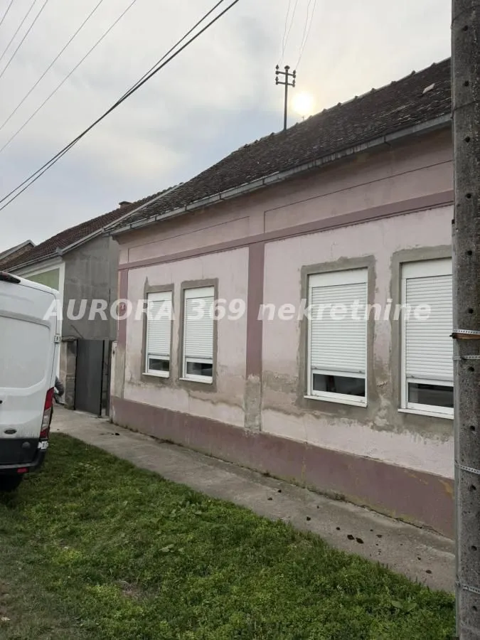 Sale, house, 124m², Ruma, Srbija