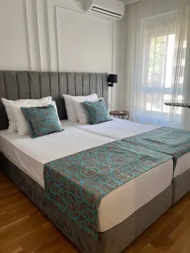 Sale, two bedroom apartment, 66m², Bečići, Budva - image 7